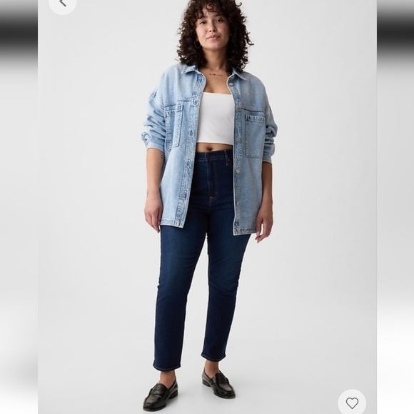 NWT! GAP, High Rise Vintage Slim Jeans, Rinsed, Size 29P- $70 - Picture 4 of 11